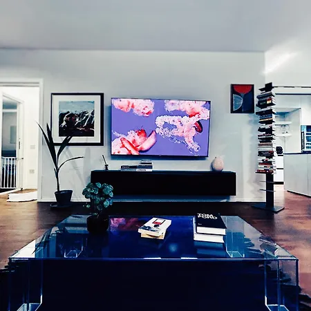 Apartamento Loft Damare Terrazza Giardino Privata *